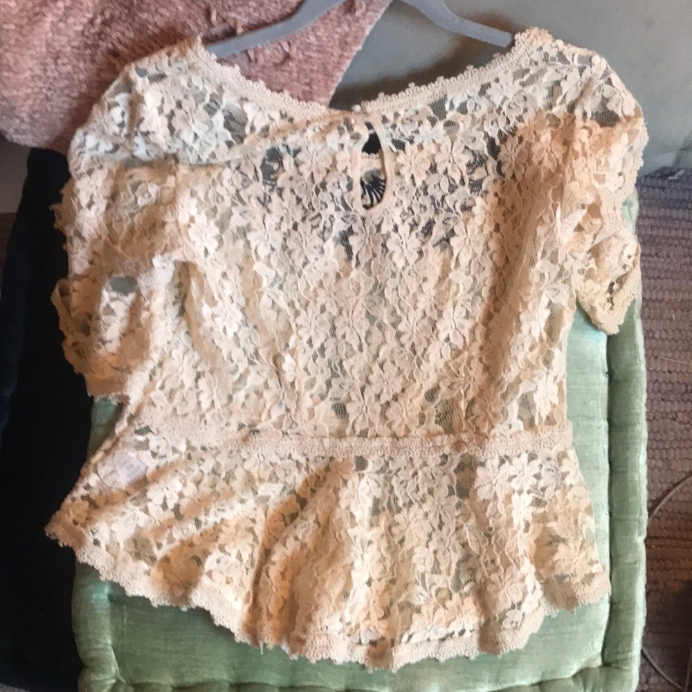 Free People New Romantics Sheer Lace Peplum top M - Picture 2 of 3